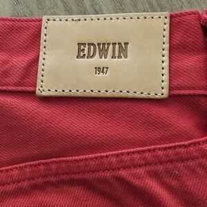 EDWIN Cai Classic Straight Leg Jeans In RED size 27